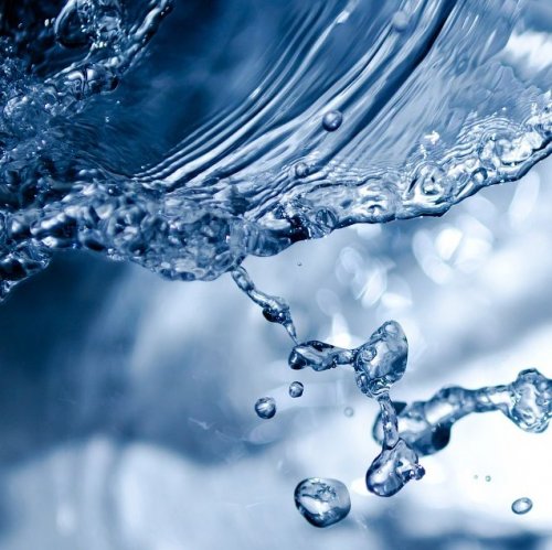 5 пословиц и поговорок про воду