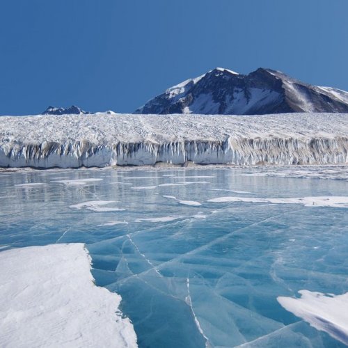 Список озёр Антарктиды