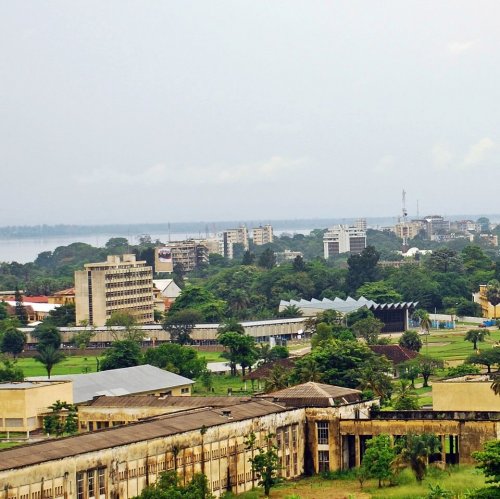 Города на реке Конго  на букву  obzory