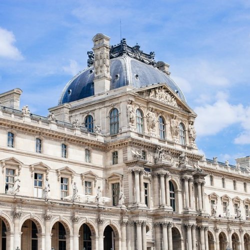 Список дворцов Парижа