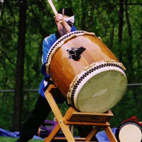 Японский барабан  на букву  Ц