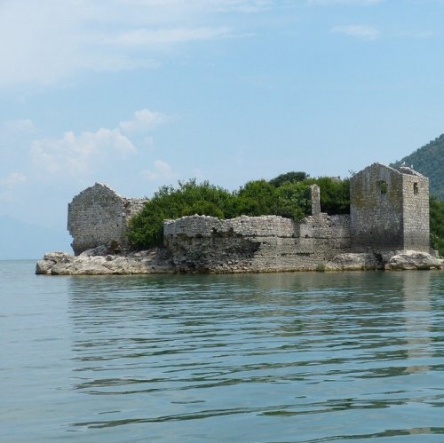 Острова Черногории  на букву  В