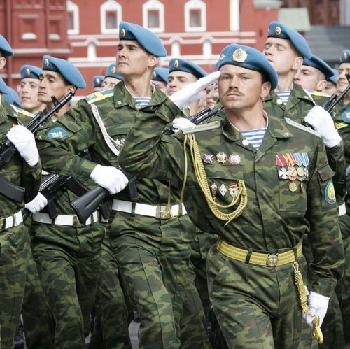 Русские пословицы и поговорки об армии