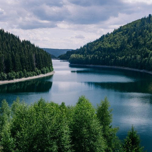 Русские пословицы и поговорки о реках