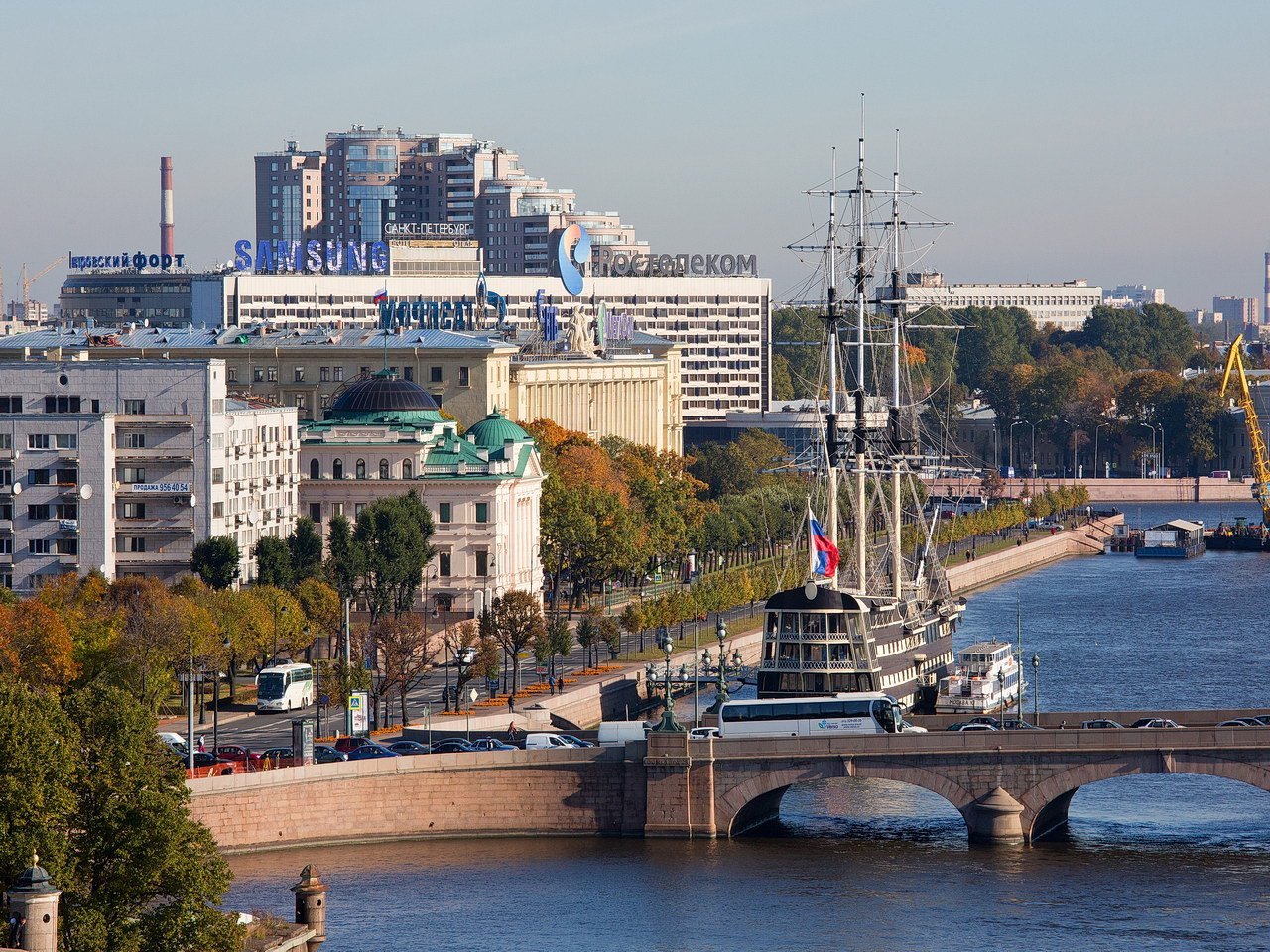 Пазл «Панорама набережной в Санкт-Петербурге»