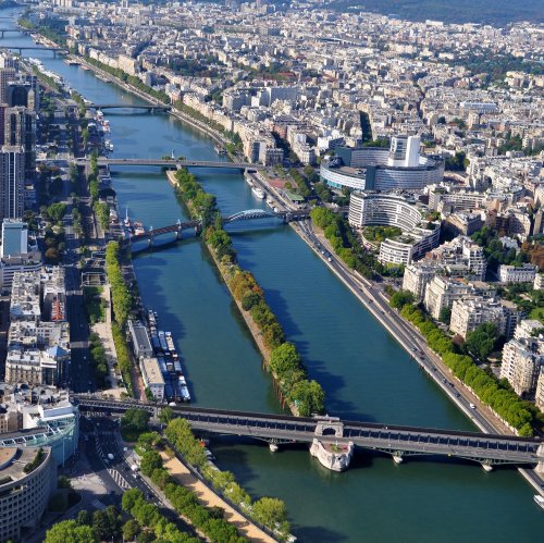Пазл «Париж: Вид на Сену с высоты птичьего полёта»