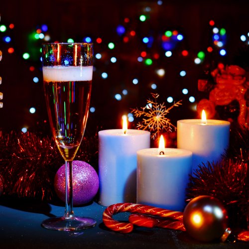 Новогодний пазл: Шампанское и свечи