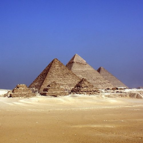 Викторина «Угадай египетскую пирамиду по фотографии»