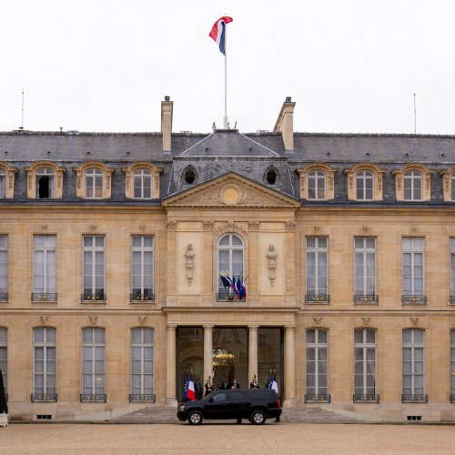 Тест «Елисейский дворец в Париже»