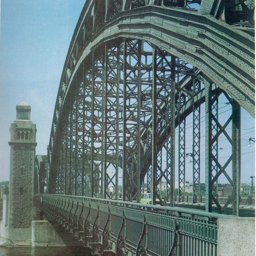 Викторина «Большеохтинский мост в Санкт-Петербурге»