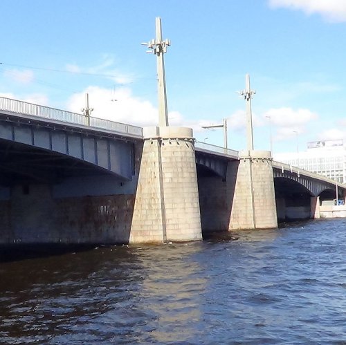 Викторина «Кантемировский мост в Санкт-Петербурге»