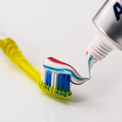 Тест по окружающему миру «Почему нужно чистить зубы и мыть руки»
